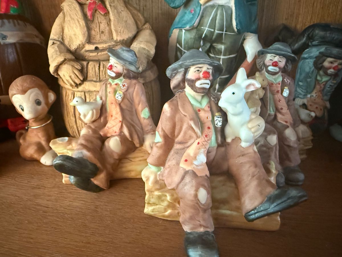 Clown figurine