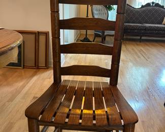 Oak Pedestal Table w Two Leafs! 8 PERFECT wide slat Ladder Back Chairs.