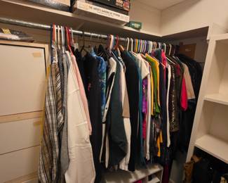 Men’s & women’s clothes & shoes