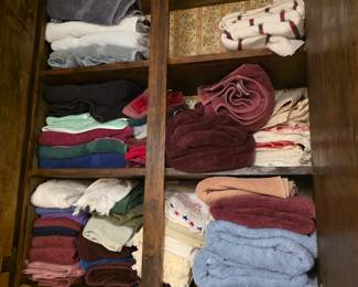 Towels, washcloths & hand towels