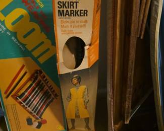 Loom & skirt marker