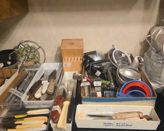 Kitchen gadgets of all kinds!