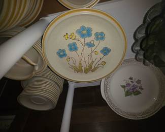 Hearthside Garden Festival stoneware dishes
