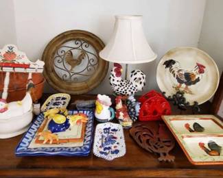 HU161Rooster Theme Lot