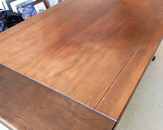 HU156Dining Room Table