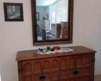 HU132Drexel Dresser, Mirror More
