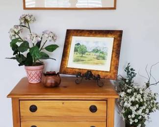 HU184Wooden Chest, Paintings, Vases