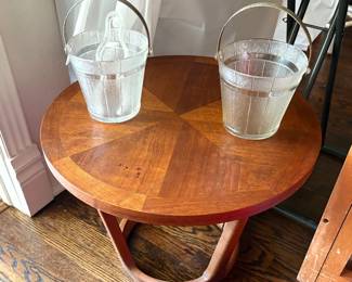 MID CENTURY SIDE TABLE AND 2 VINTAGE ICE BUCKETS.