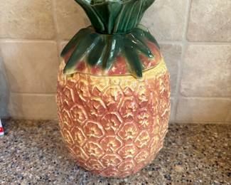 AWESOME MCCOY PINAPPLE COOKIE JAR.