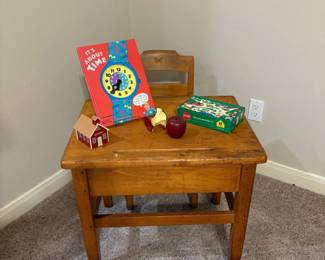 SWEET ANTIQUE CHILDS SCHOOL DESK AND CHAIR.