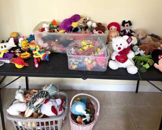 WE HAVE LOTS OF STUFFED ANIMALS! A LARGE AMOUNT OF TY BEANIE BABY'S AND MORE.
