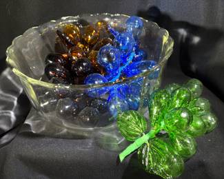 Decorative Glass “Grapes”