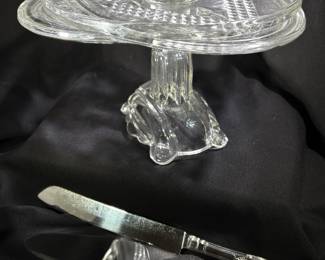 Pedestal Glass…