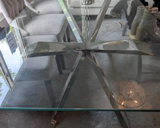 Dining table and 6 chairs