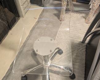 Realvista office chair