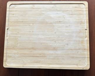 D75 - $15. BergHOFF E22 Bamboo Cutting Board. Signs of wear. See photos. 16.5 x 13.5