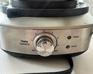 D34 - $50. Breville Waffle Maker. Model BWM520XL. Very clean!