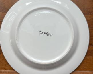 D114 - $30. UK "T Cabelles Too" Serving Plate.