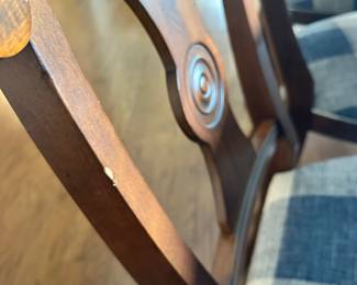 D70 - $950. Ethan Allen 8-Person Dining Table - Farmhouse Style. 2 arm chairs. 6 regular chairs. Measures 90.5 x 41 x 30 (no leaf). Table has some scratches and cosmetic damage, please see photos. Solid & Sturdy!
