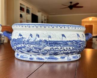 D78 - $200 - Canton Harbor Porcelain Fish Bowl. Good condition. 14" x 6"