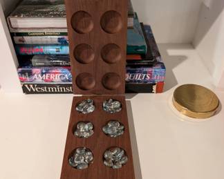 D141 - $12. Wooden Mancala game.