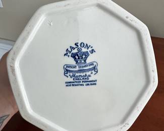 D3 - $25. Mason's "Mancho" England 6.5"T