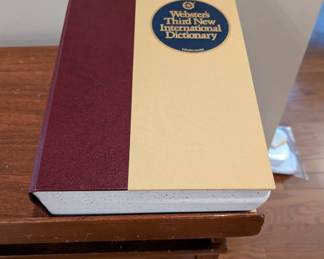 D154 - $20. Websters Third New International Dictionary.