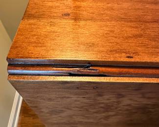 D22 - $275 - Beautiful Antique Drop Leaf Table. Measures 50 x 40.5 extended / 16 x 40.5 dropped. There is a blemish along the "seam" when dropped, but not visible when extended. Beautiful solid piece that offers lots of versatility!