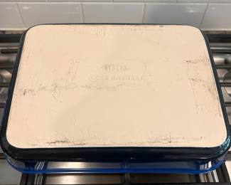 D44 - $30. 9 x 13 Le Creuset Stoneware.