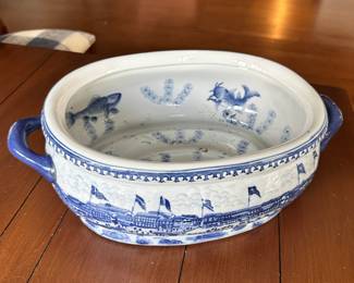 D78 - $200 - Canton Harbor Porcelain Fish Bowl. Good condition. 14" x 6"