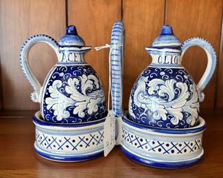 D100 - $18. Oil & Vinegar. Made in Italy.