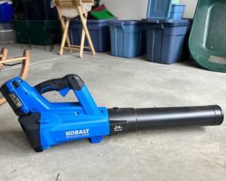 D103 -$40. Kobalt Blower. Single Battery.