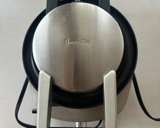 D34 - $50. Breville Waffle Maker. Model BWM520XL. Very clean!
