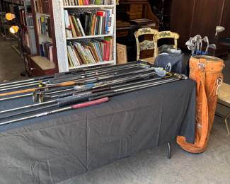SO MANY GOLF CLUBS