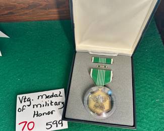 Vtg. Medal of Military Honor