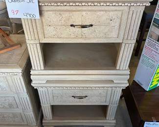bedroom set