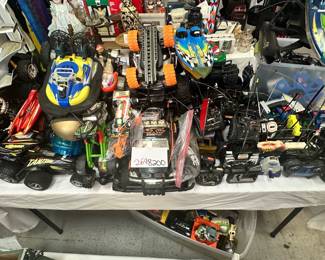 RC Boats and Cars LOT