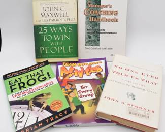 Lot of 5 Leadership/self help books