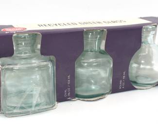 Lot of 3 mini glass vases