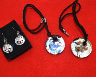 2 glass pendant necklaces and pair of La Dolce glass earrings