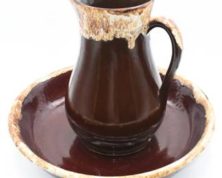 Roseville brown drip glazed pitcher and basin