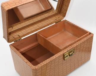 vintage make up case