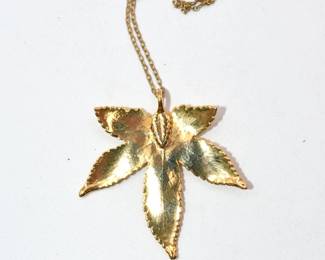 gold tone necklace