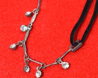 dainty necklace