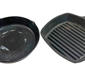 2 Cast Iron Pans