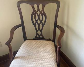 $120 Side chair. 24.5”W x 20”D x 39”H
