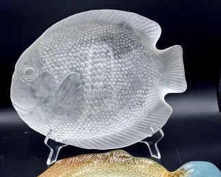 (2) Fish Dishes Feat Signed Flounder