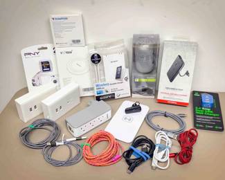 (20+) Mixed Electronics Lot – Chargers, Cables, Power Banks & More