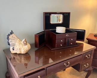 26Jun 24 2025 06 25pmZ7fb