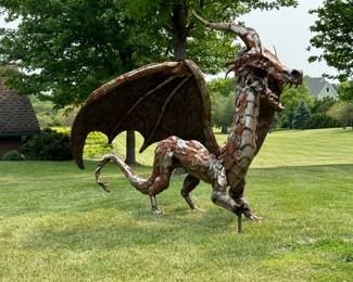 Large Dragon Wings Up